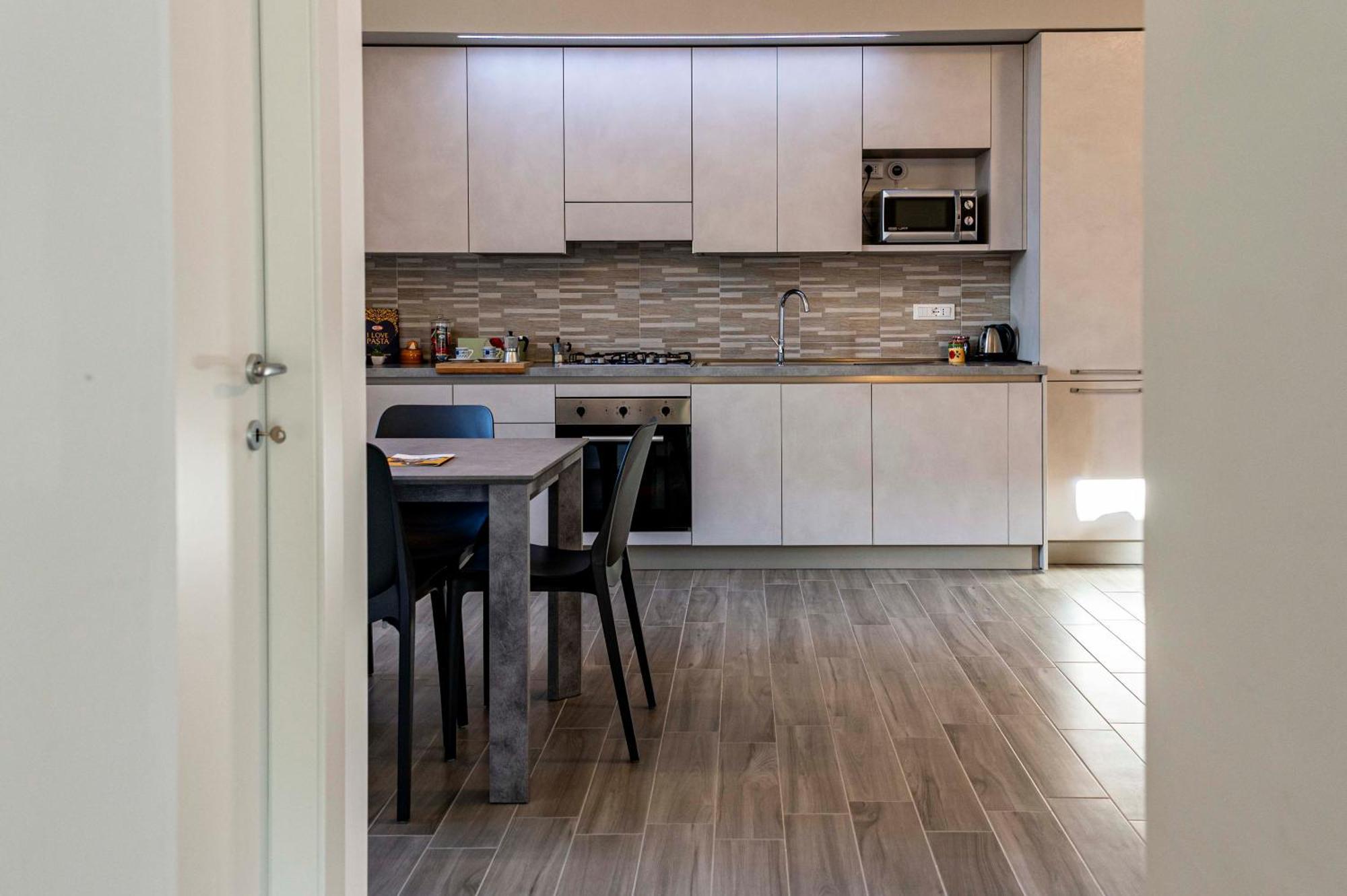 L'Aquila Home 'Il Comfort In 4 Camere' Екстер'єр фото
